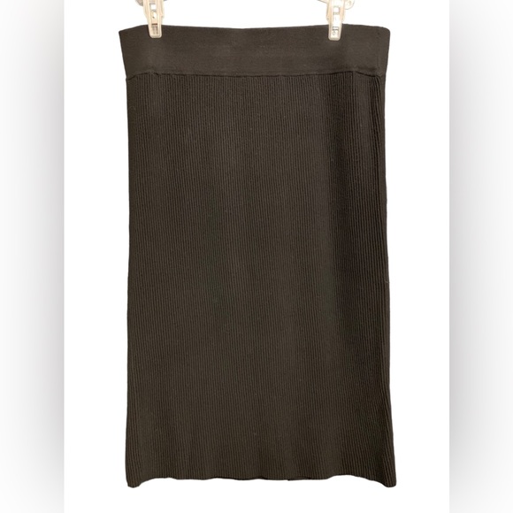 Club Monaco Ribbed Knit Tube Skirt Size M - Picture 3 of 5